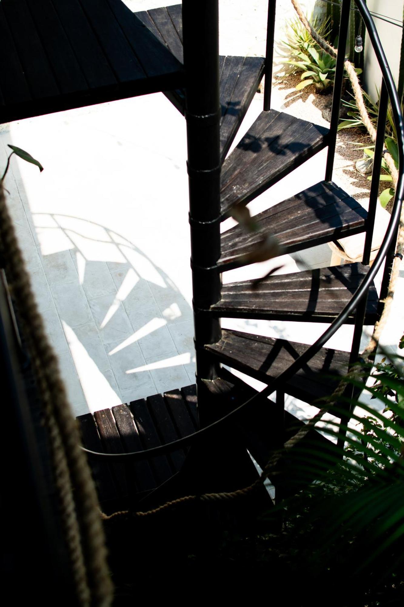 Salty Breeze Bali Hotel Ungasan  Exterior photo